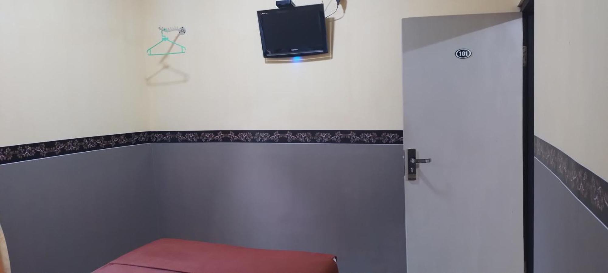 New Kami Homestay Banyuwangi  Exterior photo